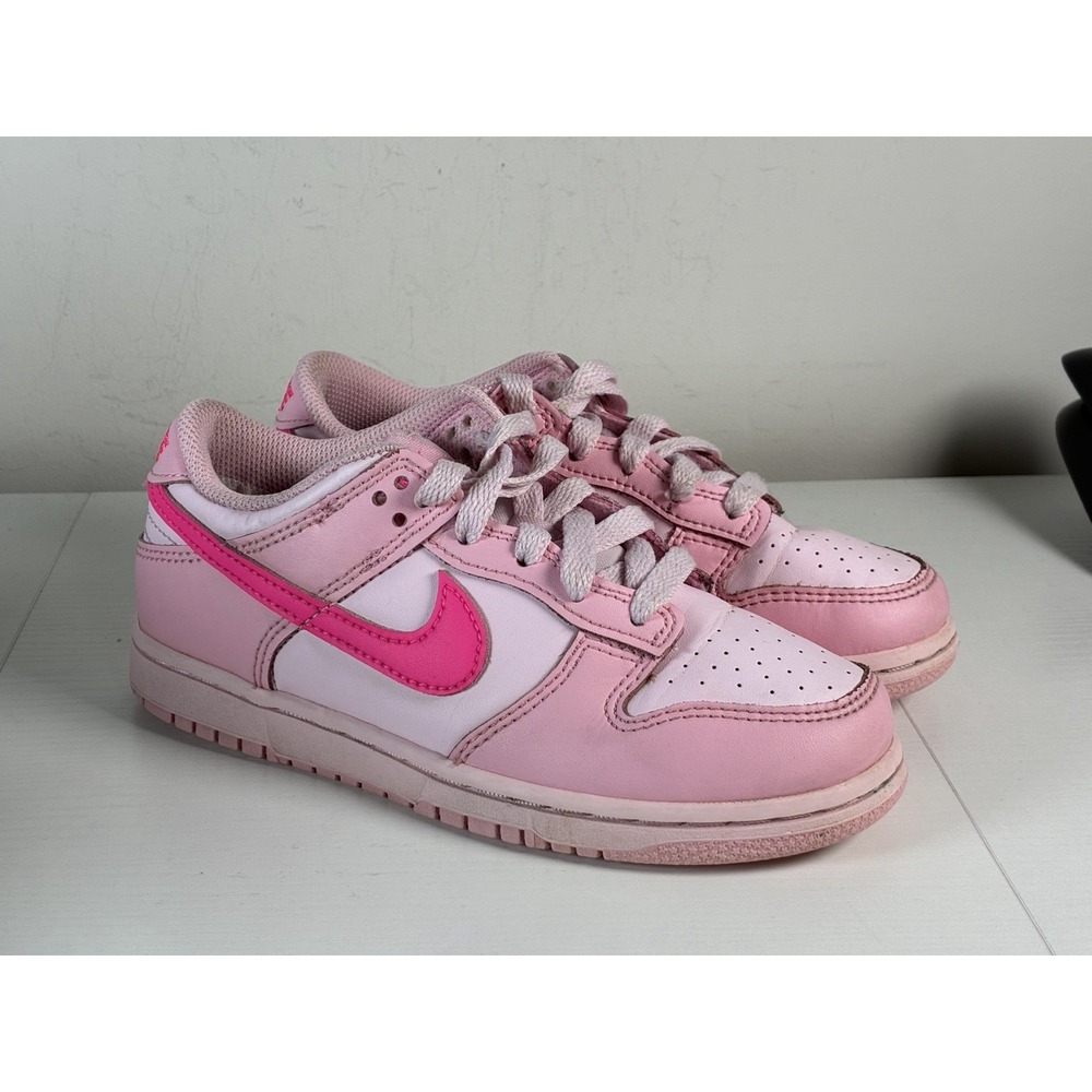 Youth Girls Size 1Y Pink Nike Dunks Low Shoes Sneakers